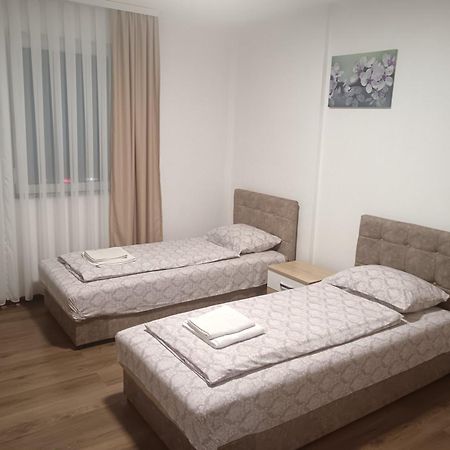 سينيتشا Apartmani Centar المظهر الخارجي الصورة