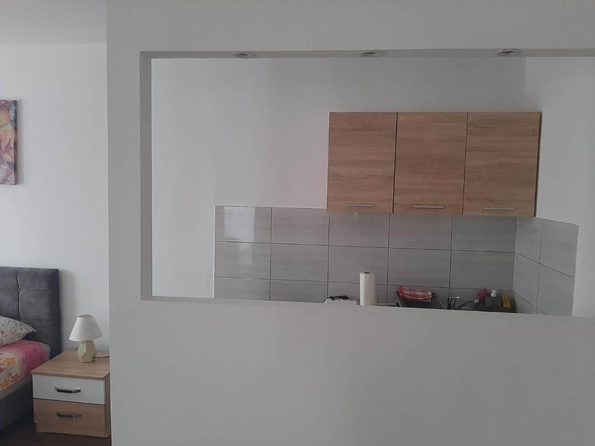 سينيتشا Apartmani Centar المظهر الخارجي الصورة