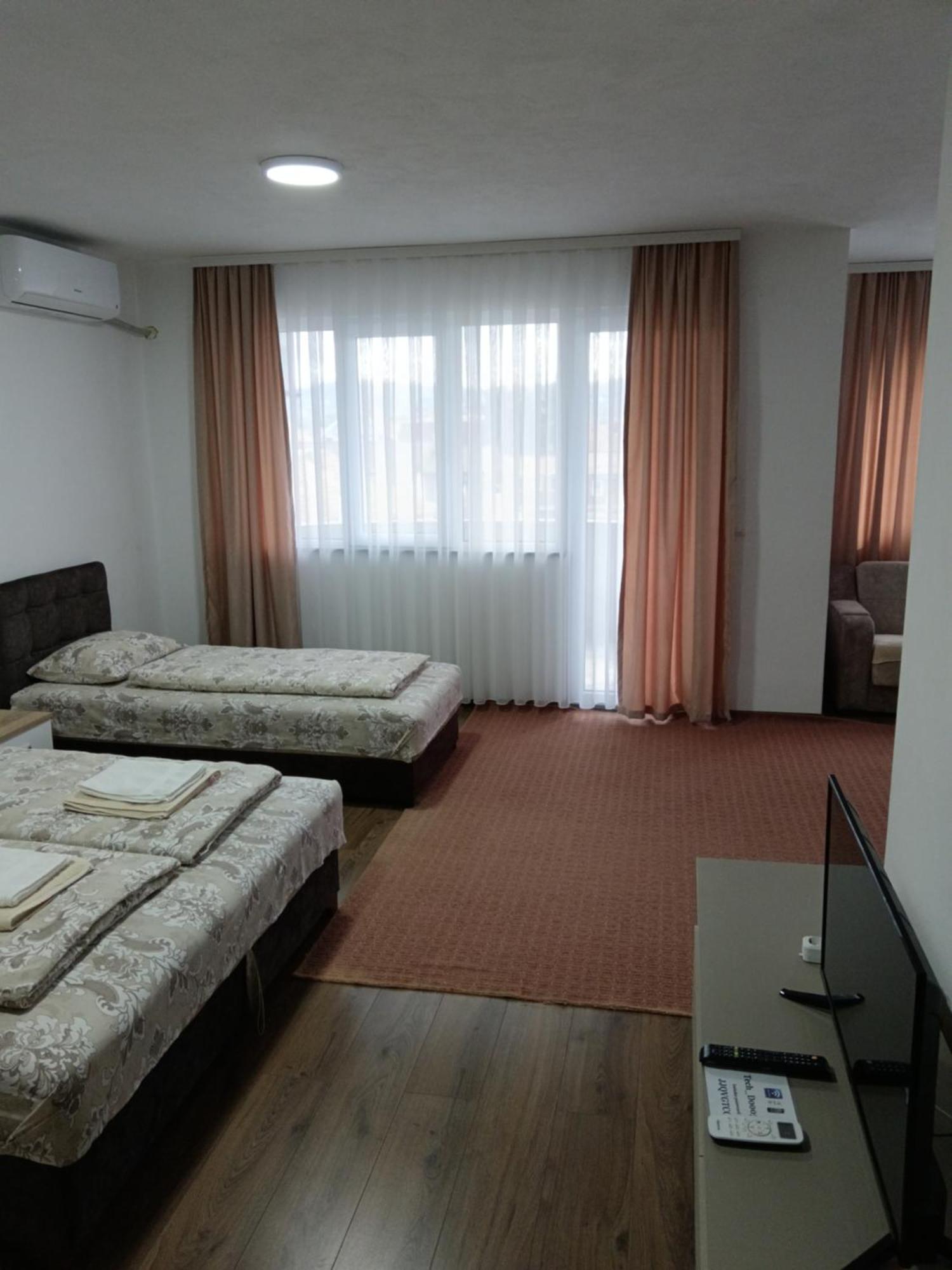 سينيتشا Apartmani Centar المظهر الخارجي الصورة
